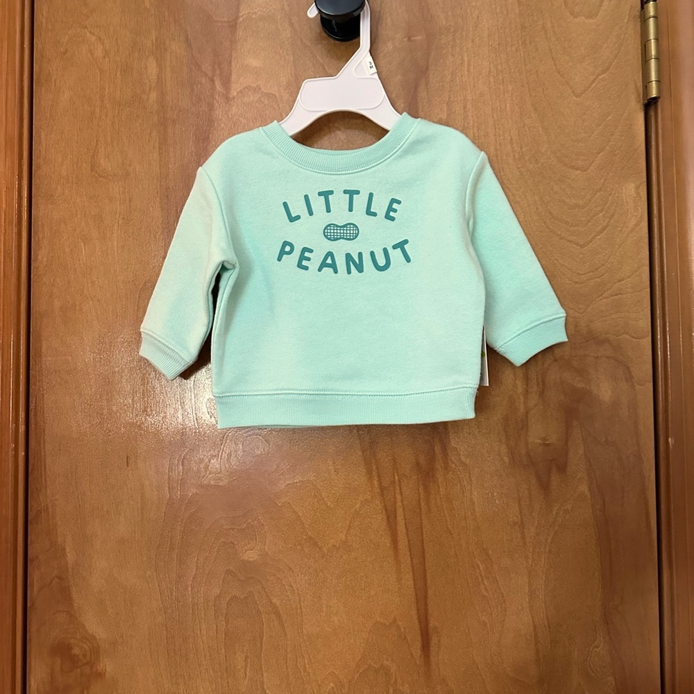 🌵3/$15 Little Peanut long sleeve sweatshirt ( see description)